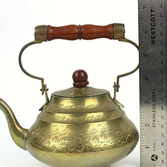SOLD- Vintage Brass Etched Tea Kettle Tea Pot India - Picture 8 of 8